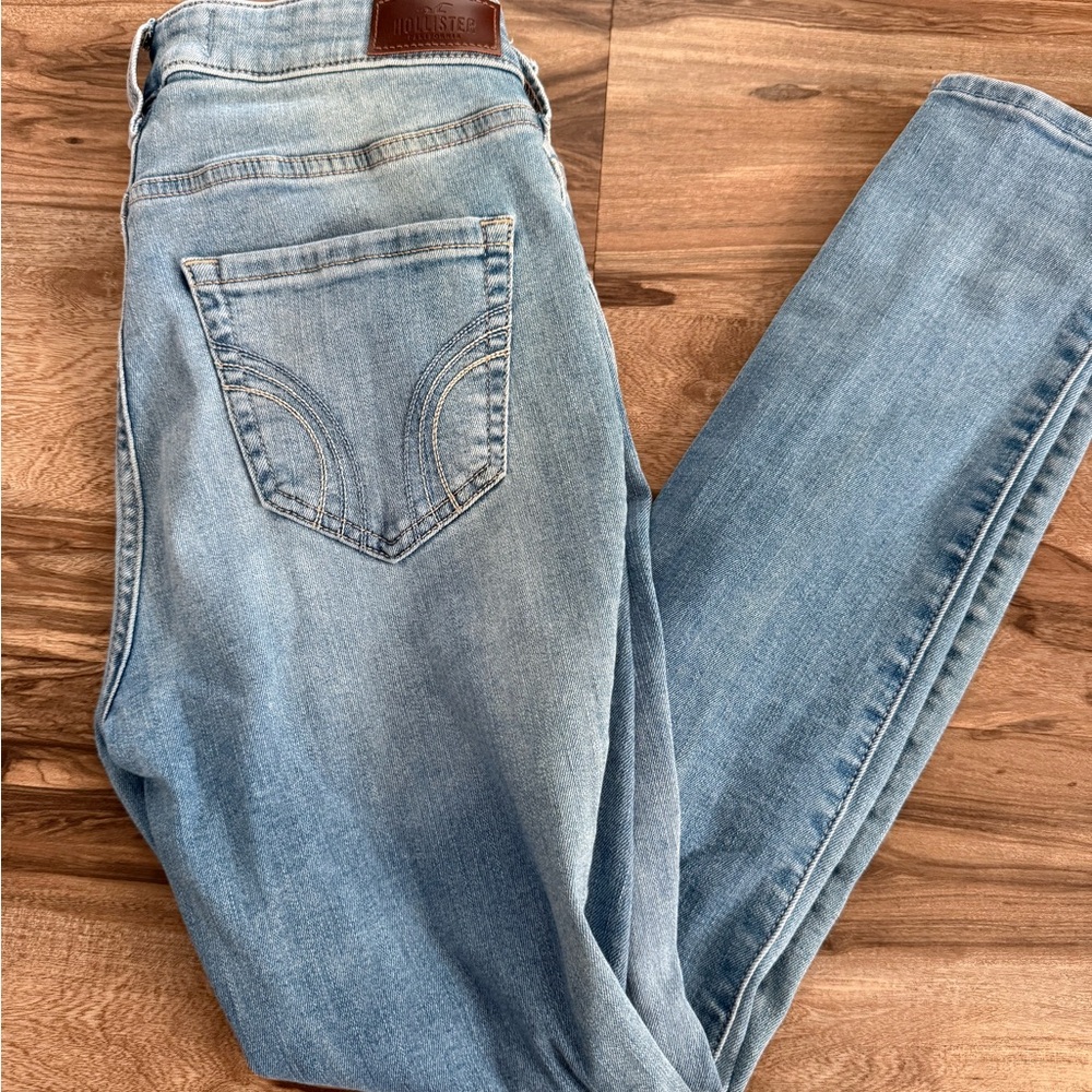 Hollister Light Blue Women's Skinny Jeans